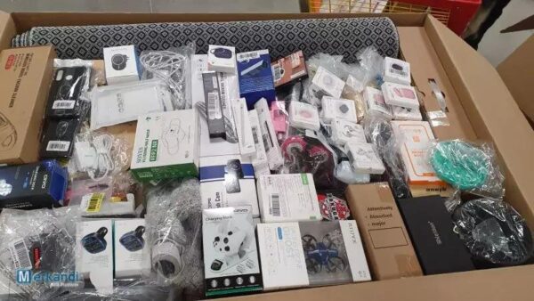 AMZ Customer Returns – 6ft Mediums - Image 3