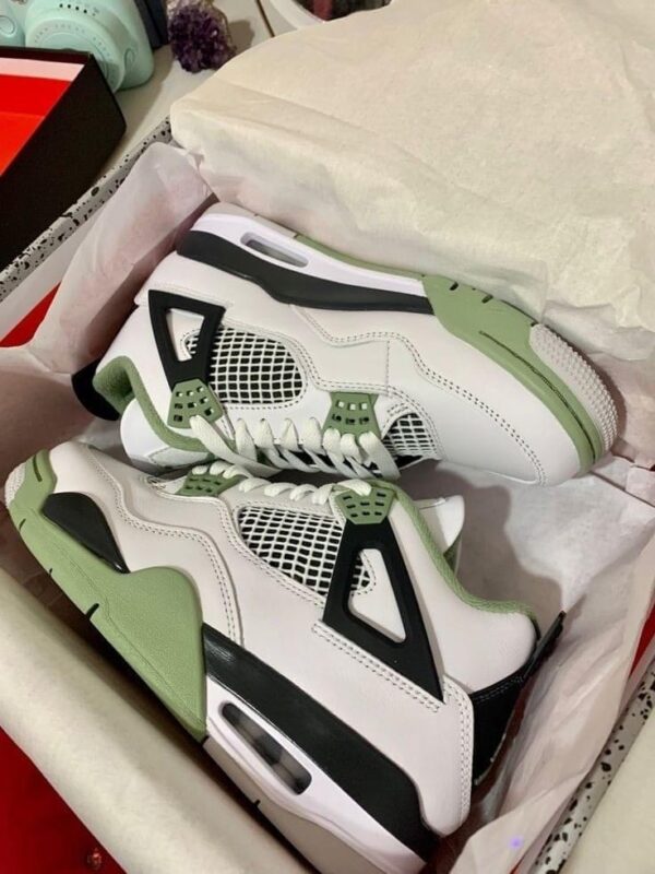 Sneakers - Image 8
