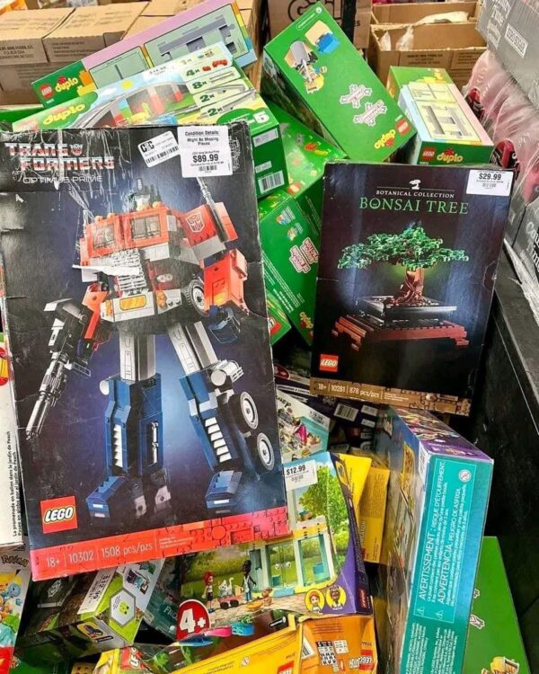 Legos toy pallets - Image 9