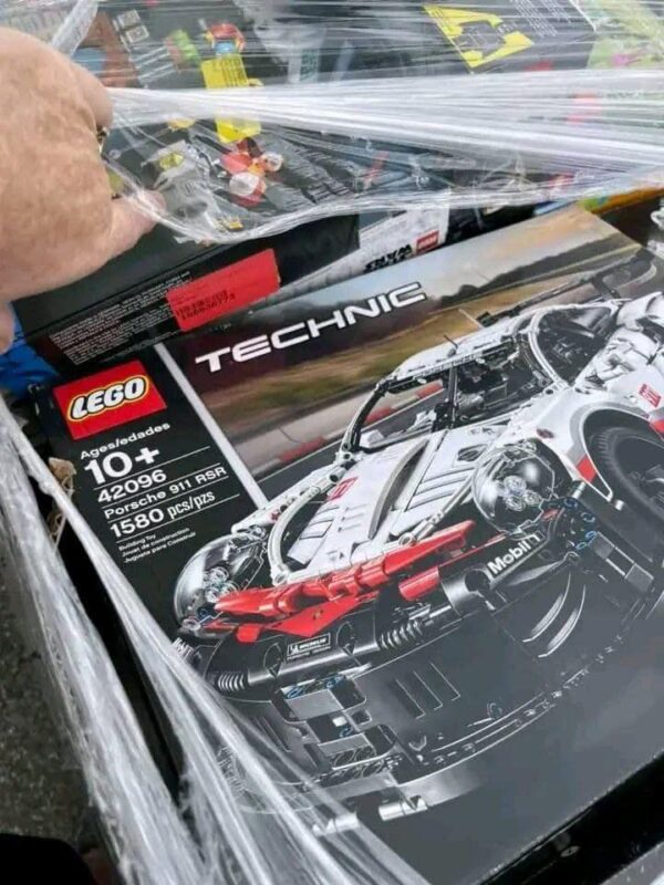 Legos toy pallets - Image 8