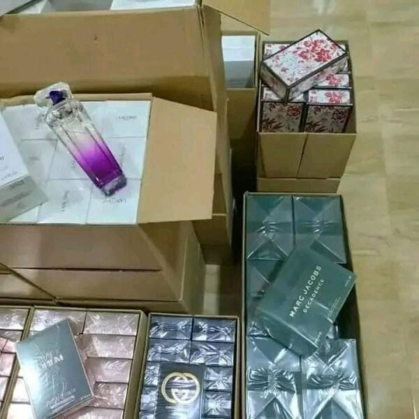 Perfume pallets