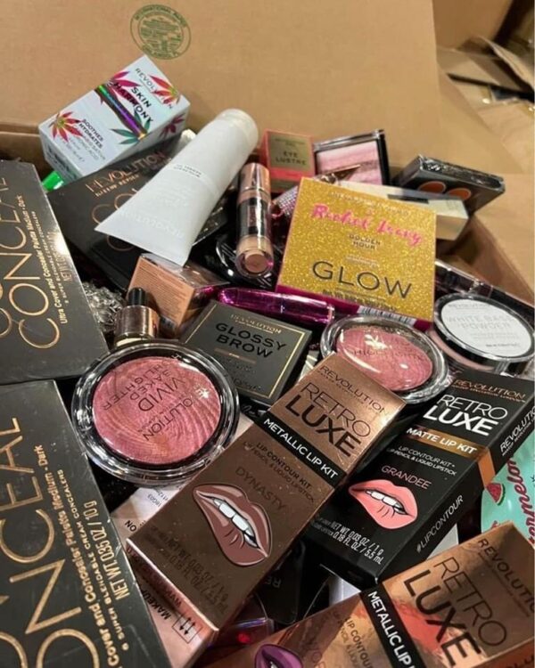 Makeup pallets