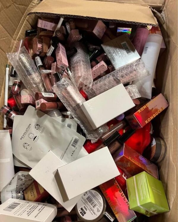 Makeup pallets - Image 5