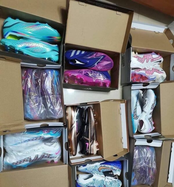 Soccer cleats