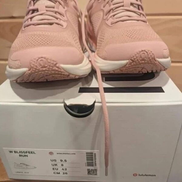 Lululemon shoe pallets - Image 4