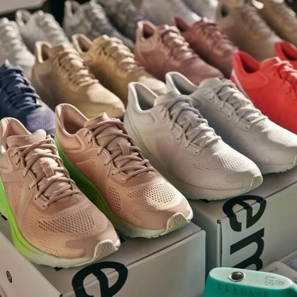 Lululemon shoe pallets - Image 5