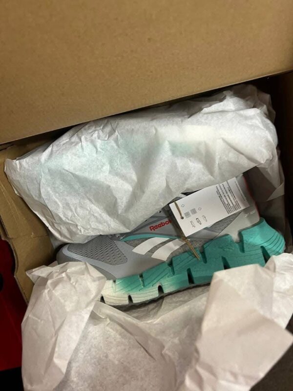 Reebok  sneakers - Image 7
